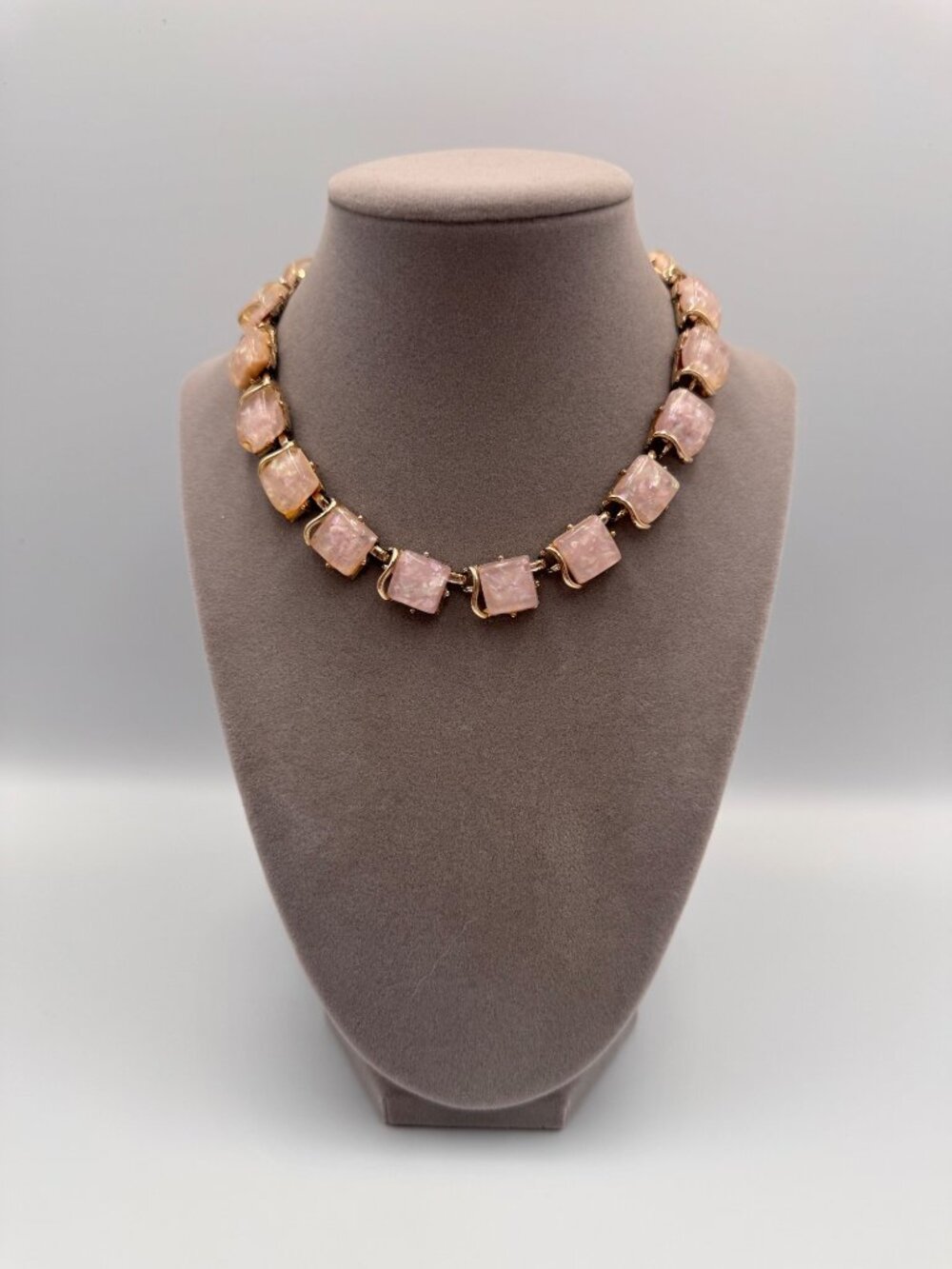 Vintage Coro Pink Confetti Lucite Necklace Gold Tone Chunky Collar Signed 15.5”
